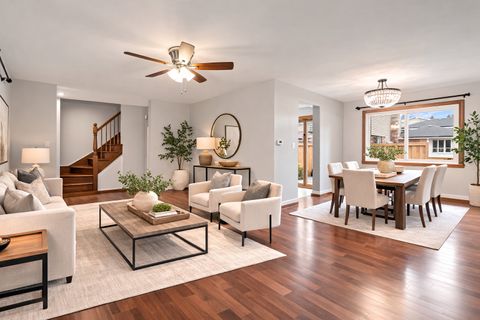 Tiny photo for 1008 S Beechwood Drive, Mount Prospect, IL 60056 (MLS # 12554489)