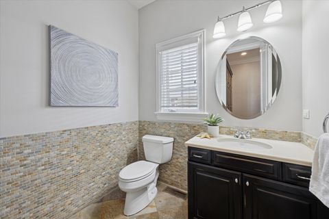 Tiny photo for 4047 Howard Avenue, Western Springs, IL 60558 (MLS # 12570209)