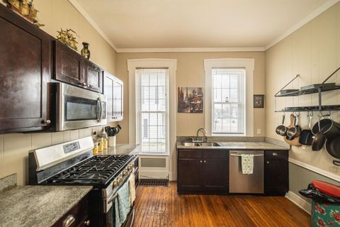 Tiny photo for 207 E 4th Street, Metropolis, IL 62960 (MLS # 100000351)