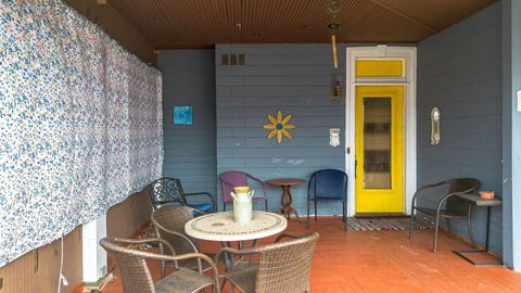 Tiny photo for 207 E 4th Street, Metropolis, IL 62960 (MLS # 100000351)