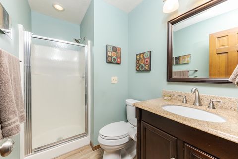 Tiny photo for 2813 Stonehurst Drive, Bloomington, IL 61704 (MLS # 12552634)