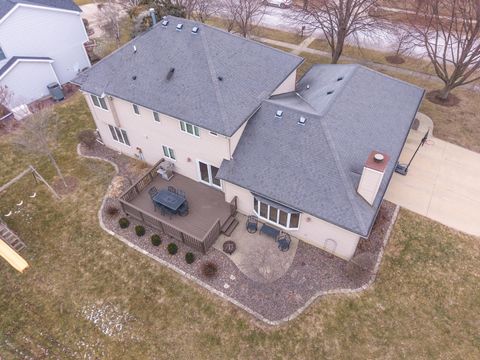 Tiny photo for 2813 Stonehurst Drive, Bloomington, IL 61704 (MLS # 12552634)