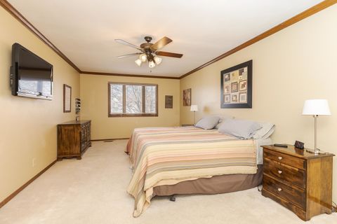 Tiny photo for 2813 Stonehurst Drive, Bloomington, IL 61704 (MLS # 12552634)