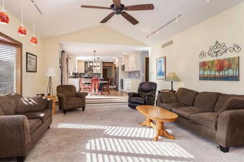 Tiny photo for 2813 Stonehurst Drive, Bloomington, IL 61704 (MLS # 12552634)