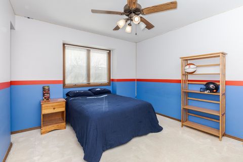 Tiny photo for 2813 Stonehurst Drive, Bloomington, IL 61704 (MLS # 12552634)