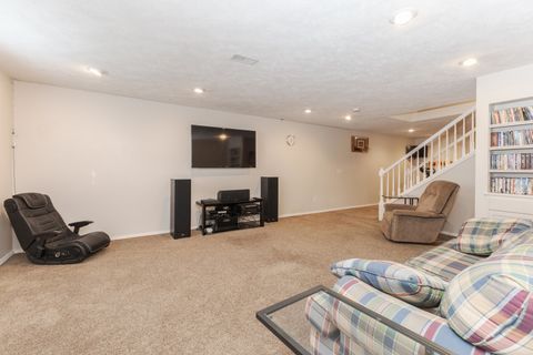 Tiny photo for 2813 Stonehurst Drive, Bloomington, IL 61704 (MLS # 12552634)