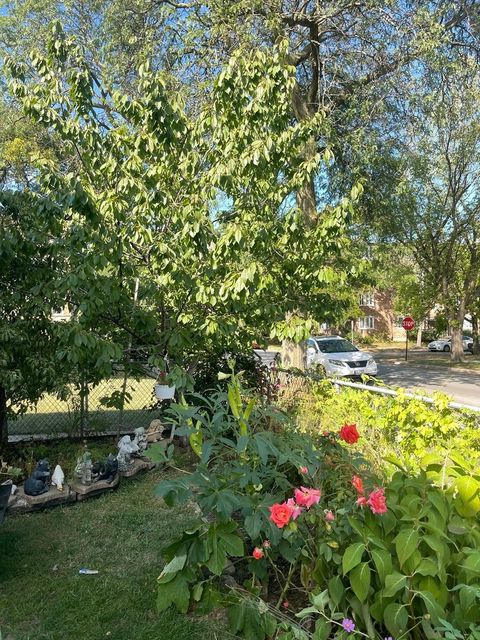 Tiny photo for 6028 N Winchester Avenue, Chicago, IL 60660 (MLS # 12461284)