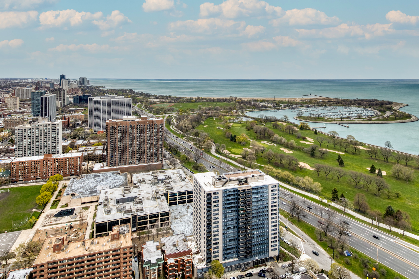 655 W Irving Park Road 4808