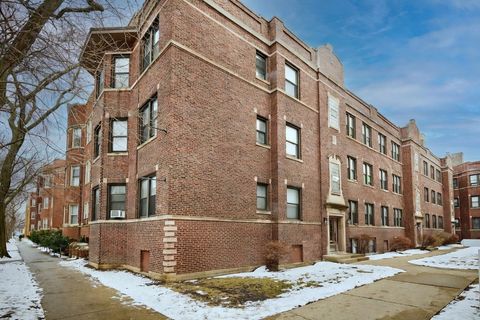 1351 W Touhy Avenue 3N Chicago IL 60626
