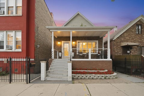 Photo of 3619 S Parnell Avenue, Chicago, IL 60609 (MLS # 12751629)