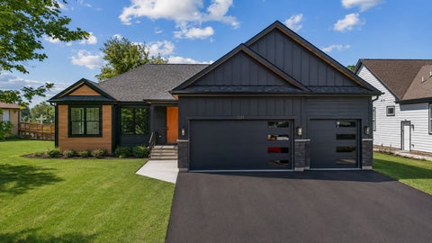MLS: 12743086