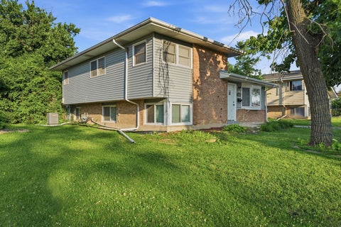 Tiny photo for 106 Well Street, Park Forest, IL 60466 (MLS # 12714025)