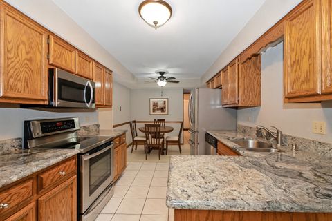 Tiny photo for 9726 W 154th Street, Orland Park, IL 60462 (MLS # 12502525)