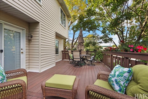 Tiny photo for 301 Stevens Court, Grayslake, IL 60030 (MLS # 12783775)