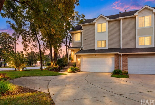 301 STEVENS CT, GRAYSLAKE, IL 60030 - Image d5ab8c4e6ff591f083e2d8b3f1675762/4201704944