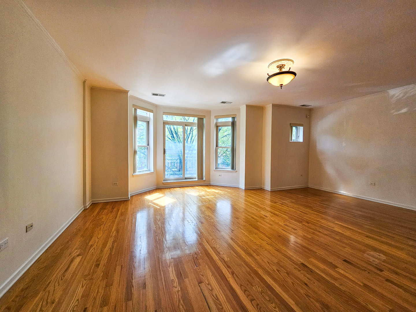 1425 S HALSTED Street 2B