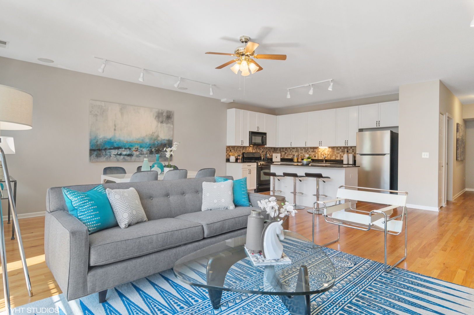 1425 S HALSTED Street 2B