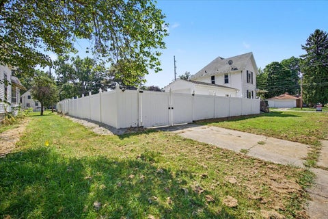 Tiny photo for 504 E Timber Street, Pontiac, IL 61764 (MLS # 12740902)