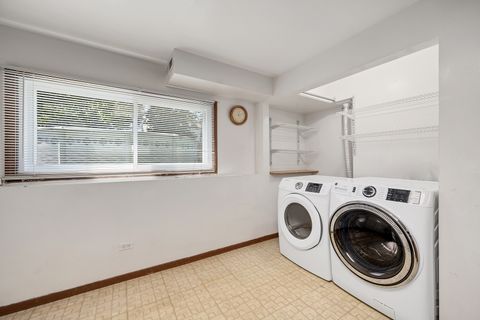 Tiny photo for 263 Deming Place, Westmont, IL 60559 (MLS # 12470658)