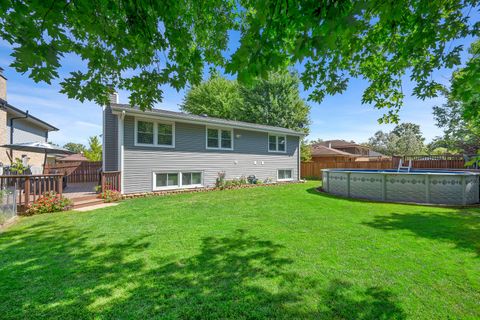Tiny photo for 263 Deming Place, Westmont, IL 60559 (MLS # 12470658)