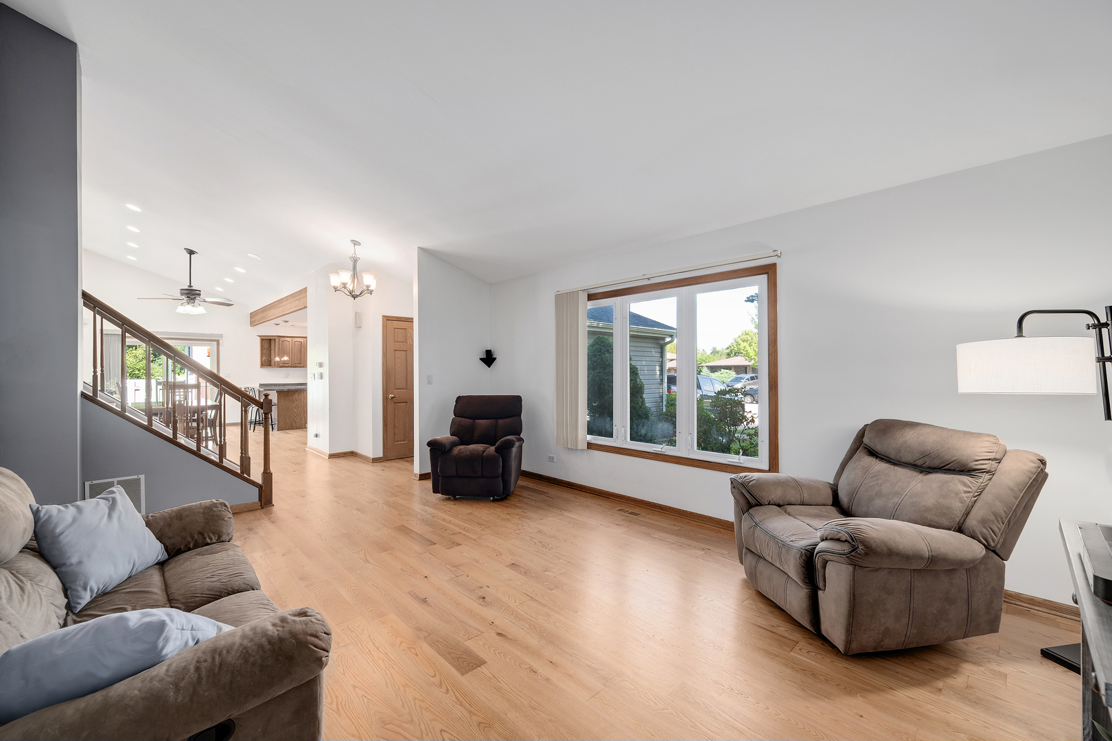 263 Deming Place