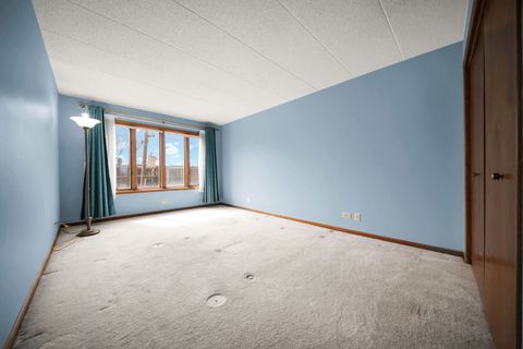 Tiny photo for 1389 Perry Street #203, Des Plaines, IL 60016 (MLS # 12609899)
