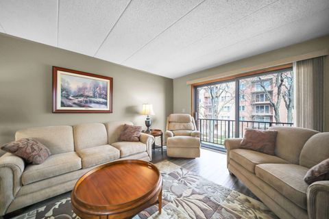Tiny photo for 1389 Perry Street #203, Des Plaines, IL 60016 (MLS # 12609899)