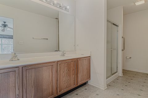 Tiny photo for 386 Gladstone Lane, Elgin, IL 60120 (MLS # 12548343)