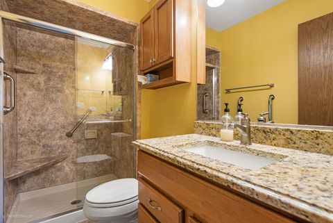 Tiny photo for 1621 Claremont Drive, Darien, IL 60561 (MLS # 12622830)