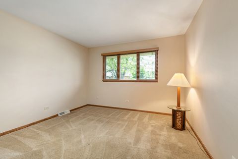 Tiny photo for 1621 Claremont Drive, Darien, IL 60561 (MLS # 12622830)
