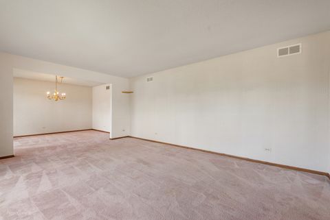 Tiny photo for 1621 Claremont Drive, Darien, IL 60561 (MLS # 12622830)