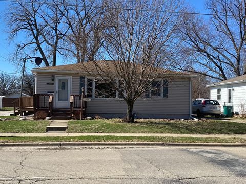 Tiny photo for 1206 S Park Street, Streator, IL 61364 (MLS # 12591862)