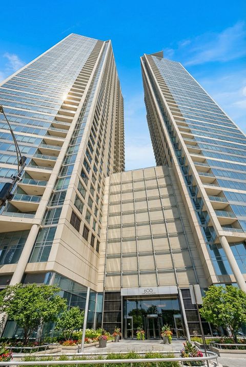 Photo of 600 N LAKE SHORE Drive #2408, Chicago, IL 60611 (MLS # 12573903)