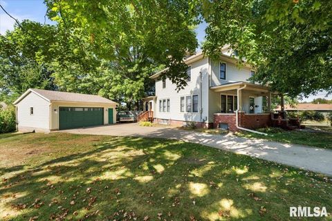 Photo of 101 S STEWART Street, Geneseo, IL 61254 (MLS # QC4267904)