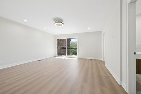 Tiny photo for 1935 Mission Hills Lane, Northbrook, IL 60062 (MLS # 12626885)