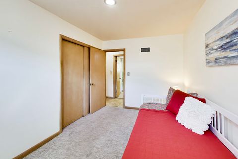 Tiny photo for 820 N Delphia Avenue, Park Ridge, IL 60068 (MLS # 12590721)