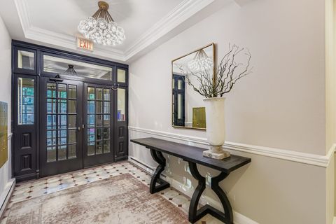 Tiny photo for 1510 N Dearborn Parkway #402, Chicago, IL 60610 (MLS # 12478909)