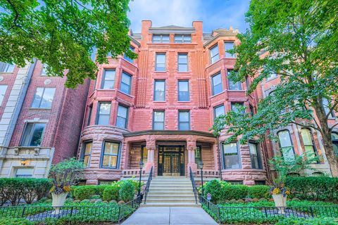 Photo of 1510 N Dearborn Parkway #402, Chicago, IL 60610 (MLS # 12478909)