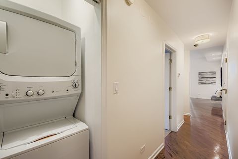 Tiny photo for 1510 N Dearborn Parkway #402, Chicago, IL 60610 (MLS # 12478909)