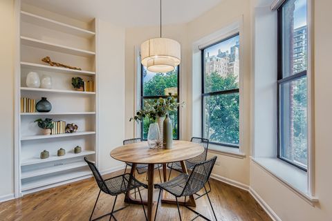 Tiny photo for 1510 N Dearborn Parkway #402, Chicago, IL 60610 (MLS # 12478909)