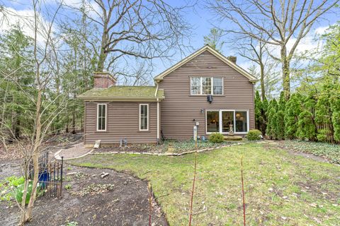 Tiny photo for 5 Court Of Conn River Valley, Lincolnshire, IL 60069 (MLS # 12618724)