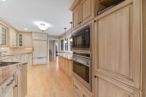 Tiny photo for 5 Court Of Conn River Valley, Lincolnshire, IL 60069 (MLS # 12618724)