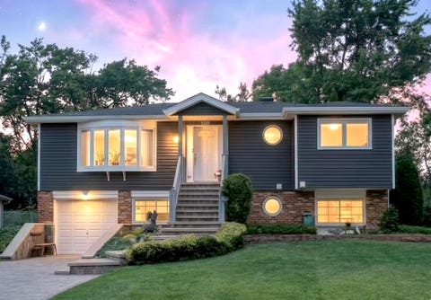 Tiny photo for 500 Redwood Lane, Schaumburg, IL 60193 (MLS # 12733676)