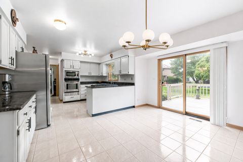 Tiny photo for 484 Blodgett Court, Naperville, IL 60565 (MLS # 12579558)