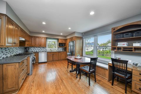 Tiny photo for 46 Sussex Court, Naperville, IL 60540 (MLS # 12627803)