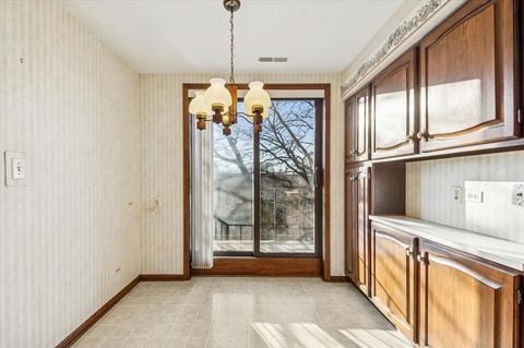 Tiny photo for 7601 N Lincoln Avenue #415, Skokie, IL 60077 (MLS # 12593378)