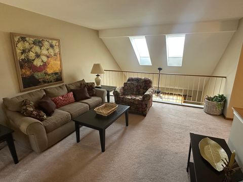 Tiny photo for 1478 W Sapphire Drive, Hoffman Estates, IL 60192 (MLS # 12537502)