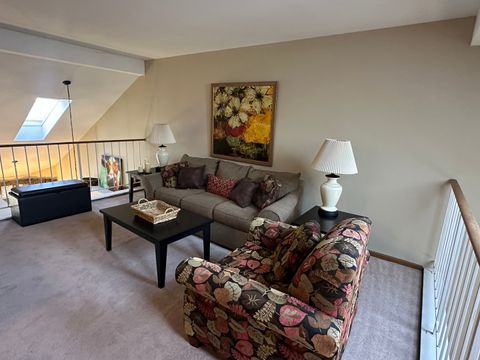 Tiny photo for 1478 W Sapphire Drive, Hoffman Estates, IL 60192 (MLS # 12537502)