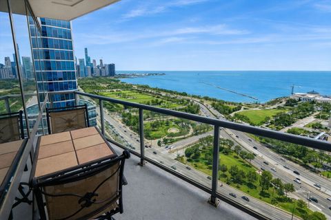 Tiny photo for 1235 S Prairie Avenue #3101, Chicago, IL 60605 (MLS # 12577066)