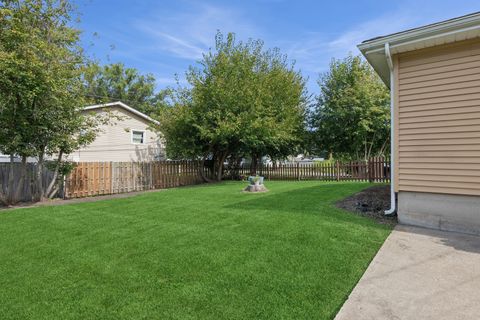 Tiny photo for 1807 Beach Road, McHenry, IL 60050 (MLS # 12459954)